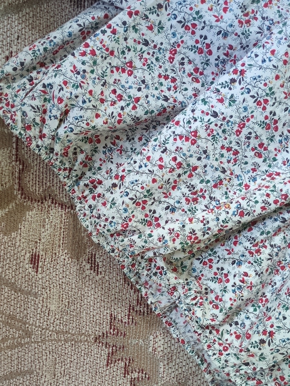Doen Lotus Top in Briarwood Floral Size Medium - Picture 6 of 8